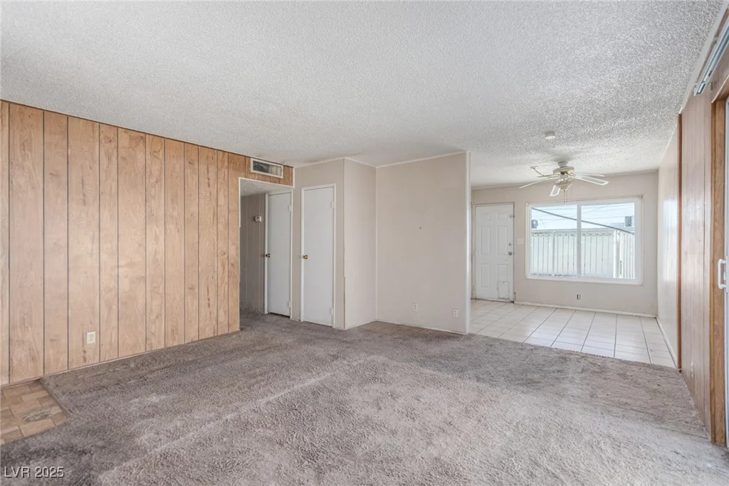1108 Princess Katy, Las Vegas, NV 89119