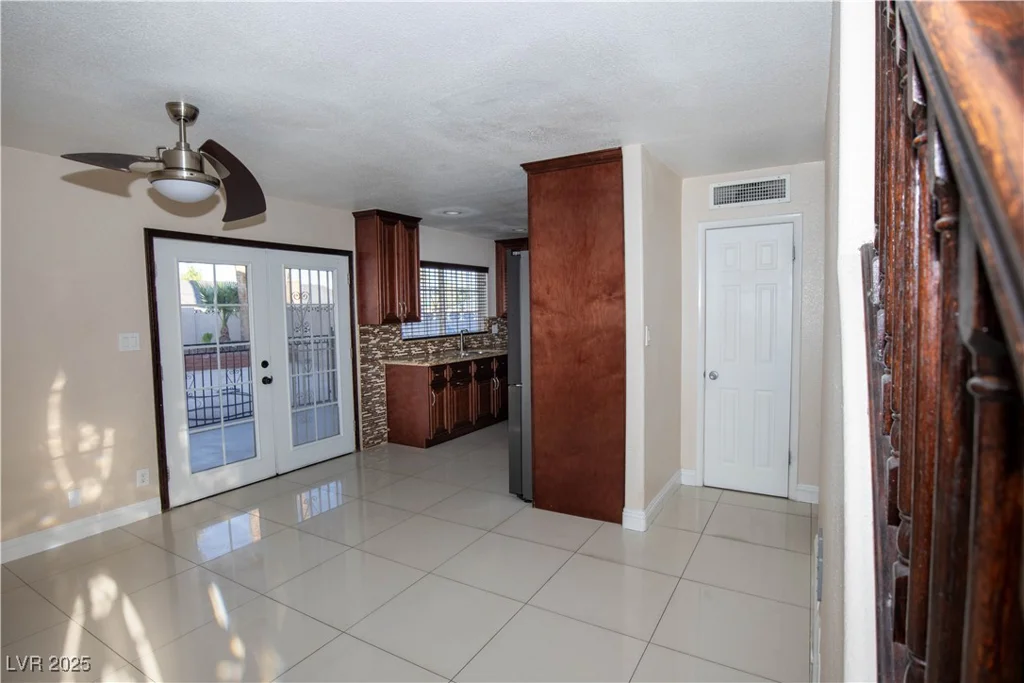 1340 Lucky, Las Vegas, NV 89104