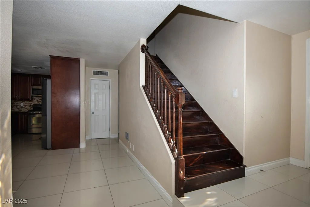 1340 Lucky, Las Vegas, NV 89104