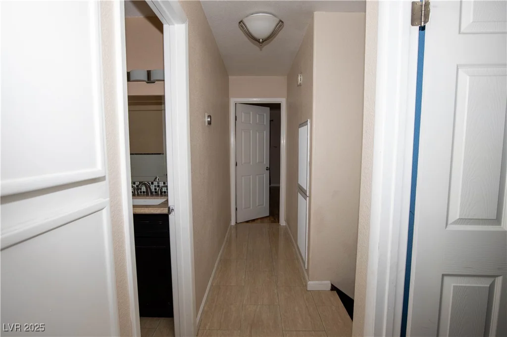 1340 Lucky, Las Vegas, NV 89104