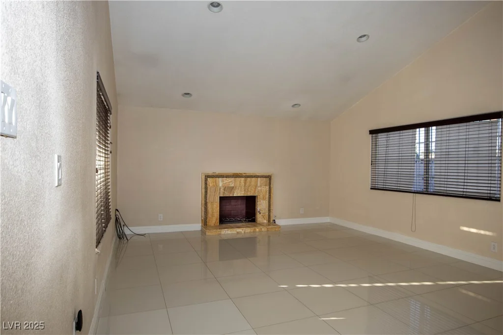1340 Lucky, Las Vegas, NV 89104