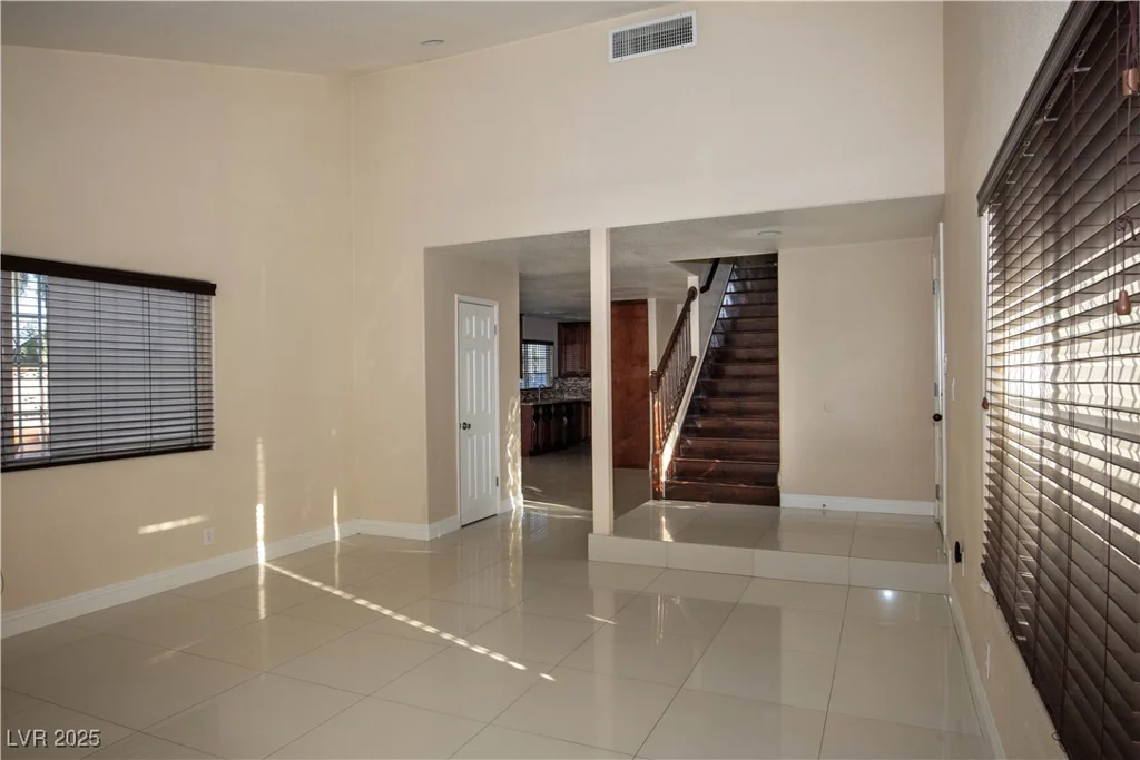 1340 Lucky, Las Vegas, NV 89104