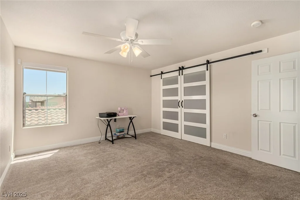 8061 Palace Estate, Las Vegas, NV 89117