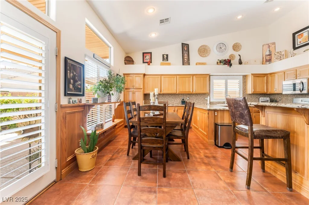 7540 Flowing Stream, Las Vegas, NV 89131