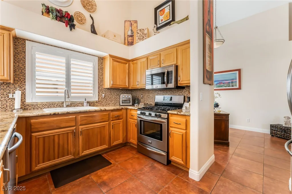 7540 Flowing Stream, Las Vegas, NV 89131