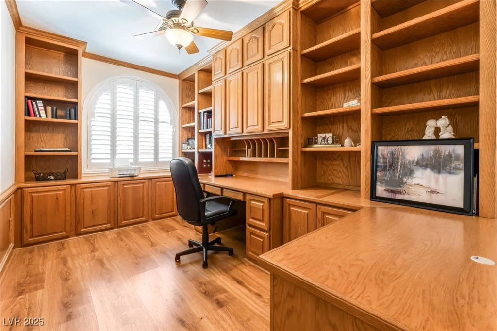 7540 Flowing Stream, Las Vegas, NV 89131