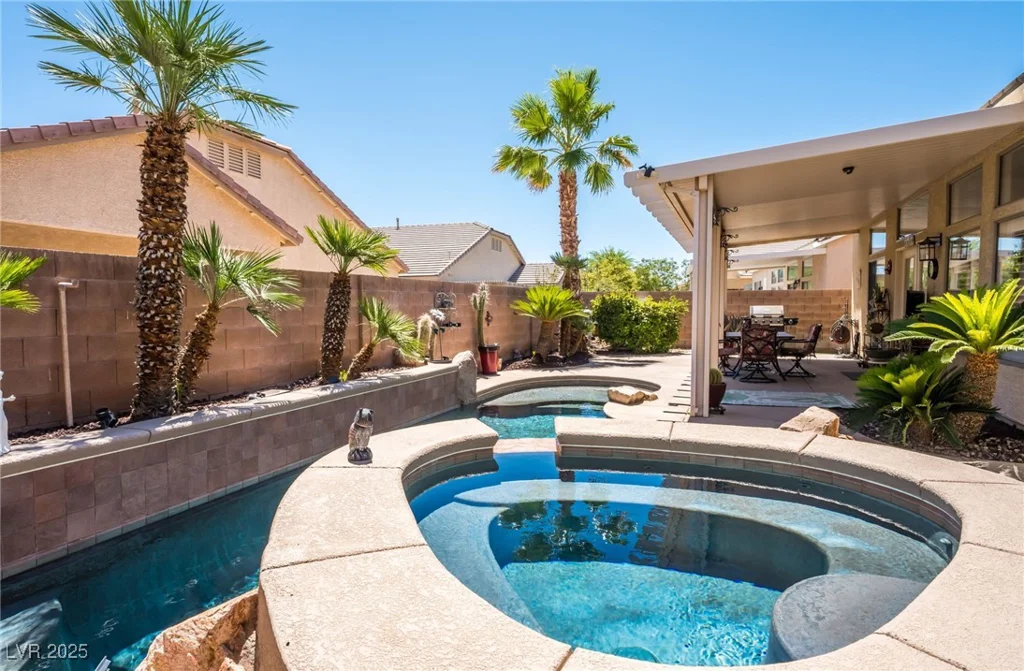 7540 Flowing Stream, Las Vegas, NV 89131