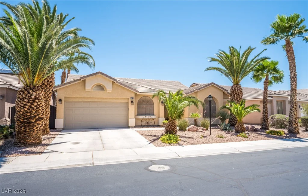 7540 Flowing Stream, Las Vegas, NV 89131