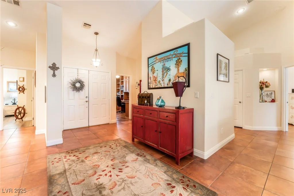 7540 Flowing Stream, Las Vegas, NV 89131