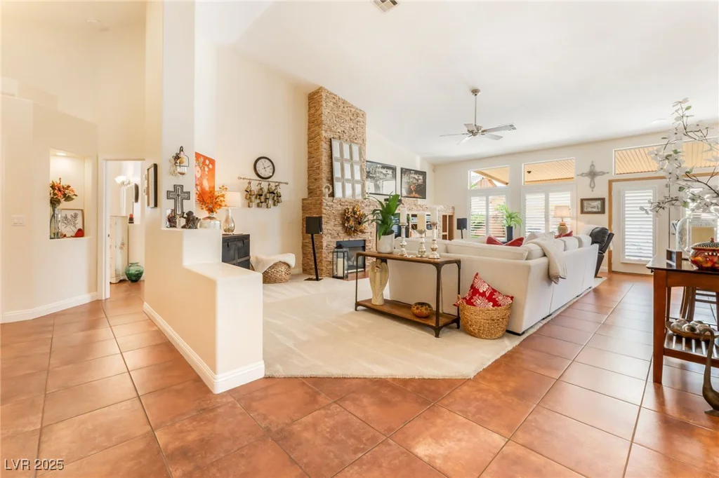7540 Flowing Stream, Las Vegas, NV 89131