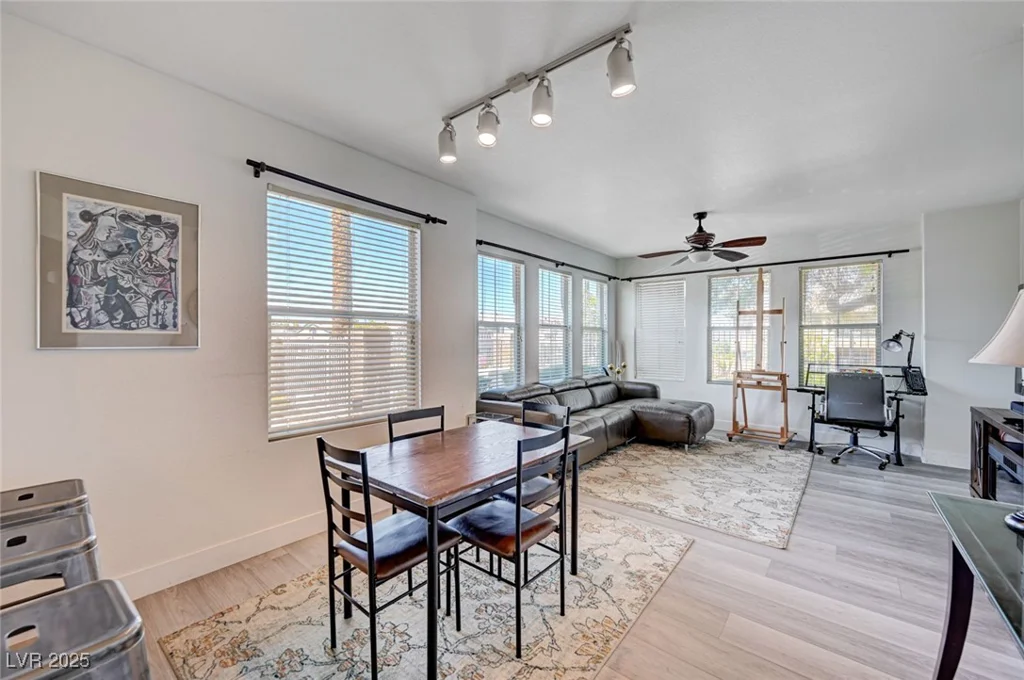 9975 Peace, Las Vegas, NV 89147