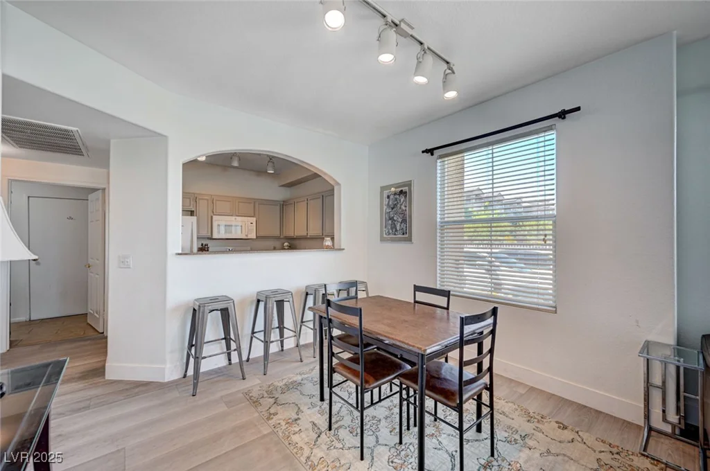 9975 Peace, Las Vegas, NV 89147