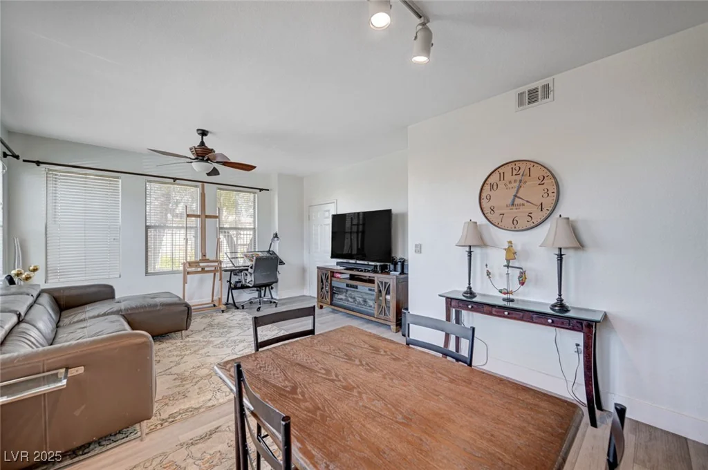 9975 Peace, Las Vegas, NV 89147