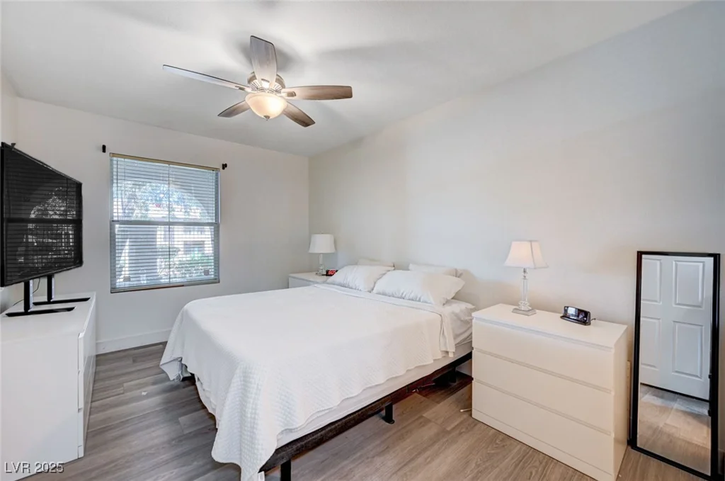 9975 Peace, Las Vegas, NV 89147