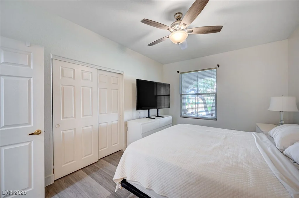 9975 Peace, Las Vegas, NV 89147