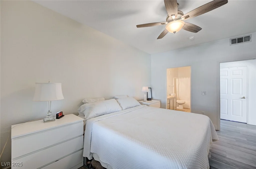 9975 Peace, Las Vegas, NV 89147