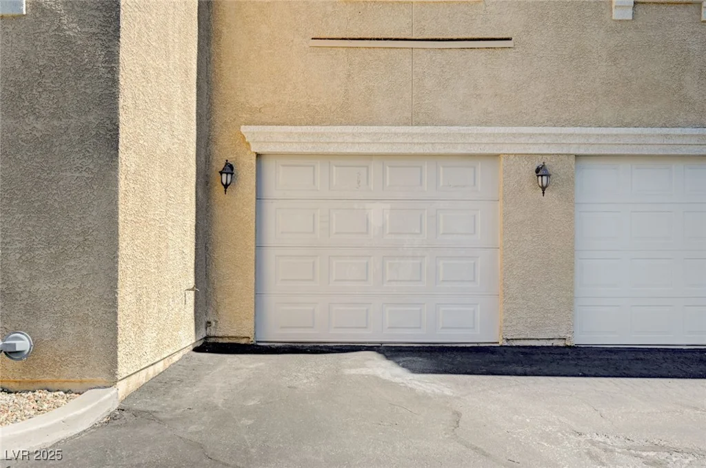 9975 Peace, Las Vegas, NV 89147