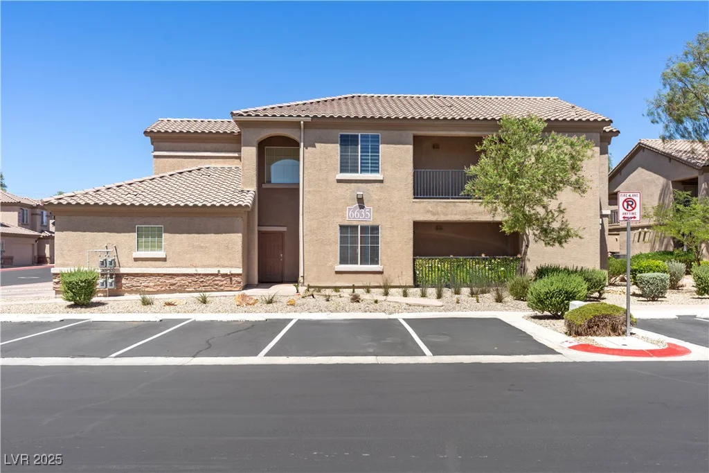 6635 Caporetto, North Las Vegas, NV 89084