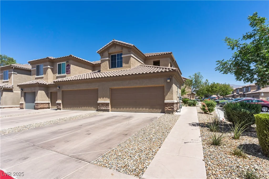 6635 Caporetto, North Las Vegas, NV 89084