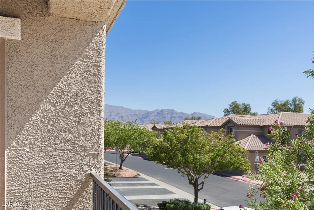 6635 Caporetto, North Las Vegas, NV 89084