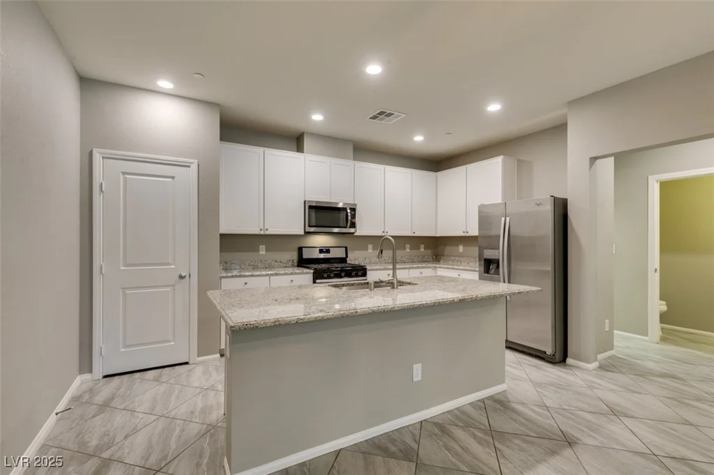 3166 Via Da Vinci, Henderson, NV 89044