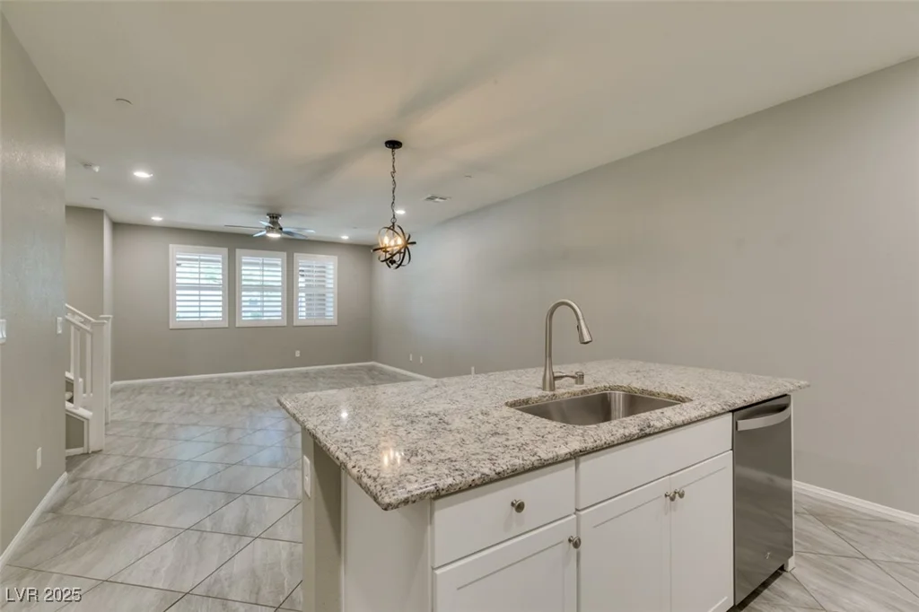 3166 Via Da Vinci, Henderson, NV 89044