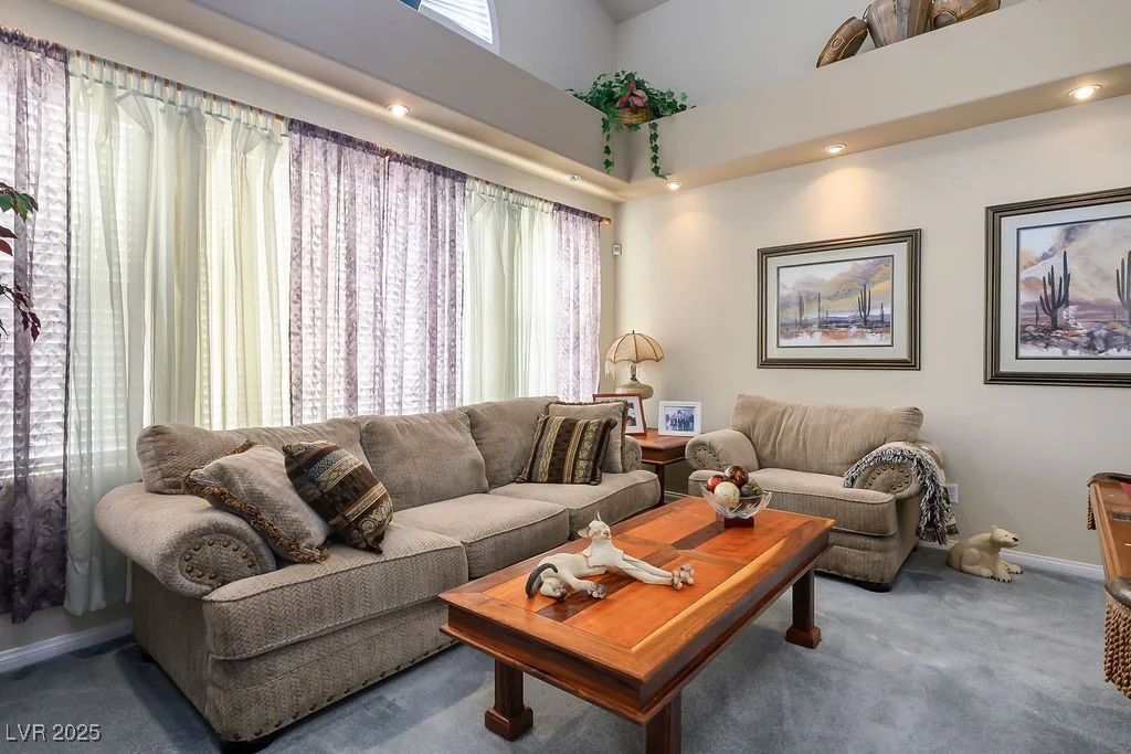 816 Sandsprings, Henderson, NV 89011