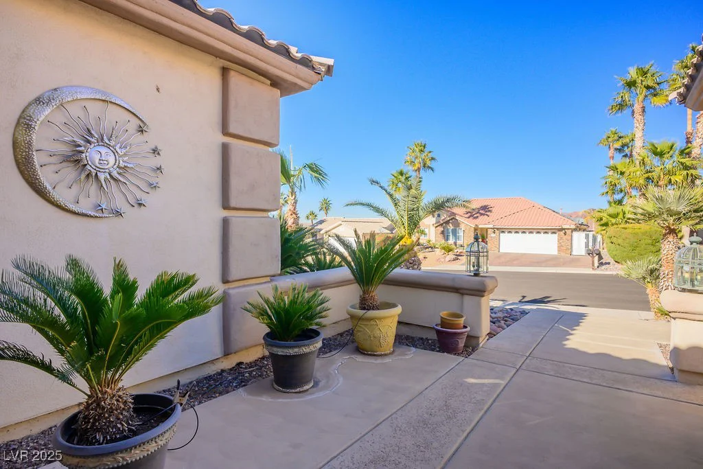 816 Sandsprings, Henderson, NV 89011