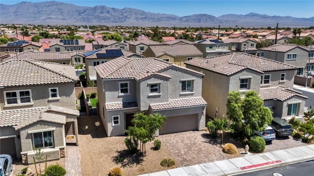 2024 Mystic Wave, North Las Vegas, NV 89031