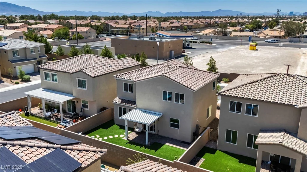 2024 Mystic Wave, North Las Vegas, NV 89031