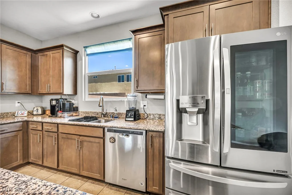 2024 Mystic Wave, North Las Vegas, NV 89031