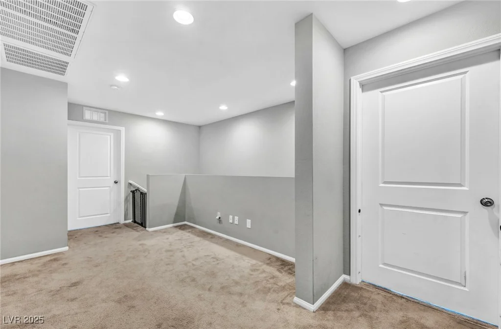 2024 Mystic Wave, North Las Vegas, NV 89031