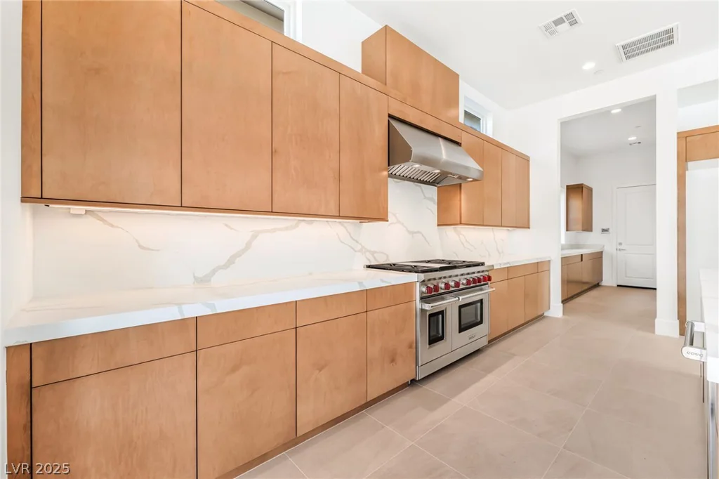 4853 Shady Ridge, Las Vegas, NV 89135