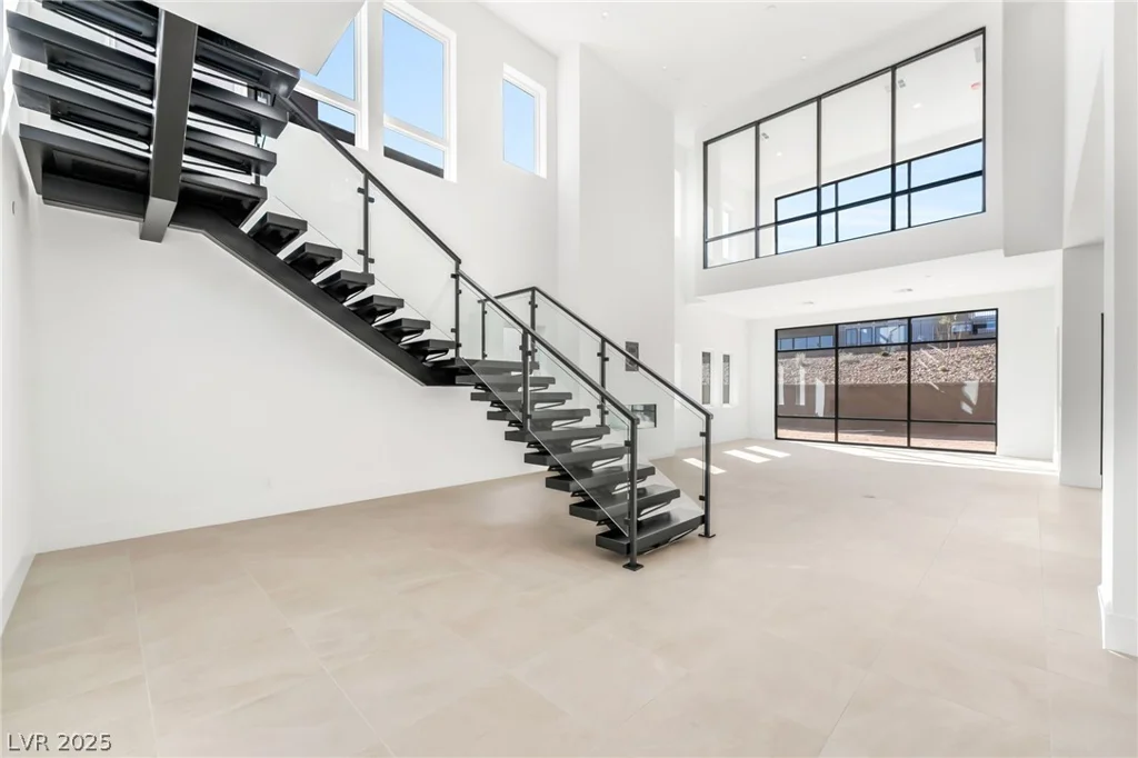 4853 Shady Ridge, Las Vegas, NV 89135