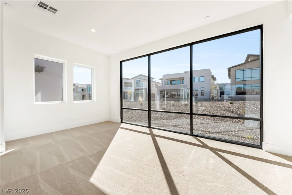 4853 Shady Ridge, Las Vegas, NV 89135