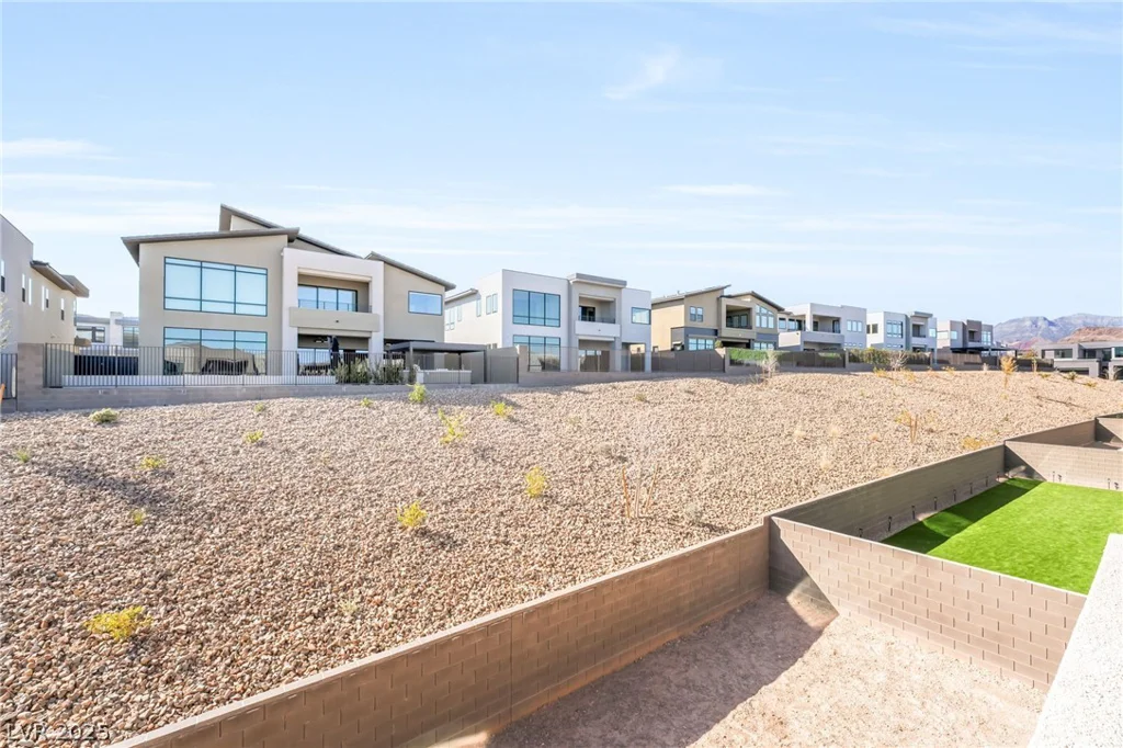 4853 Shady Ridge, Las Vegas, NV 89135