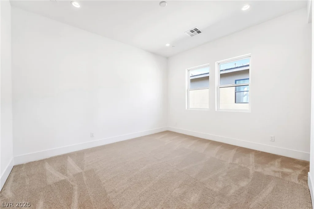 4853 Shady Ridge, Las Vegas, NV 89135