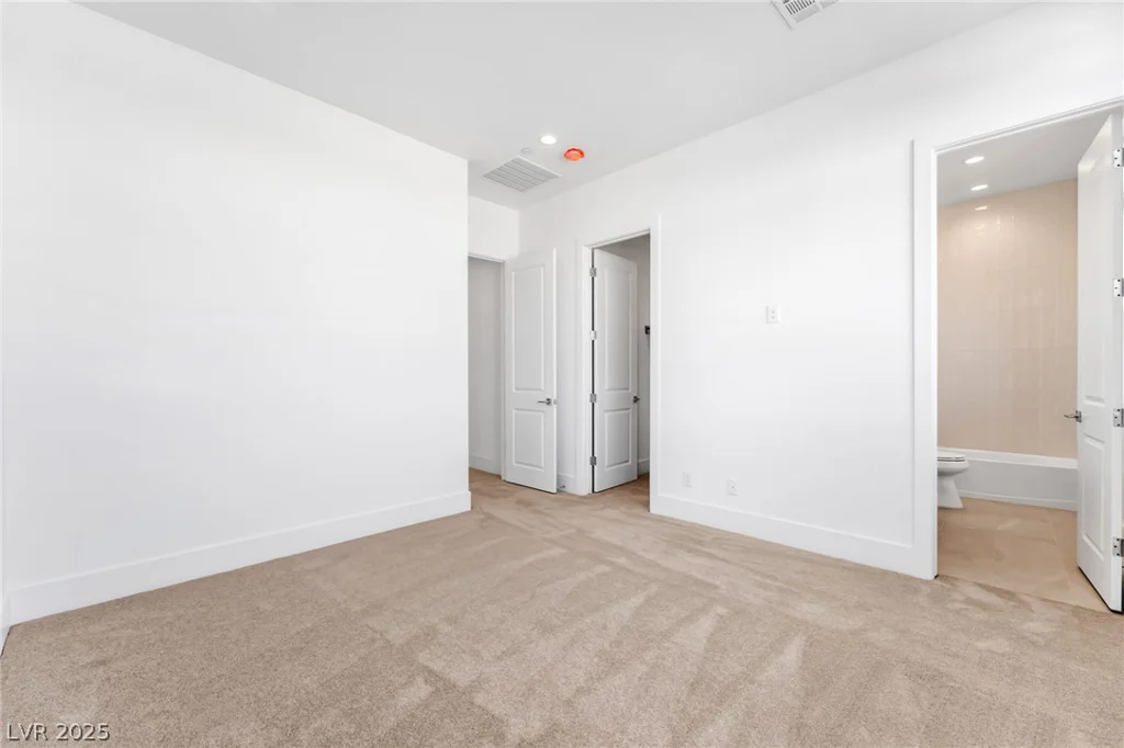 4853 Shady Ridge, Las Vegas, NV 89135
