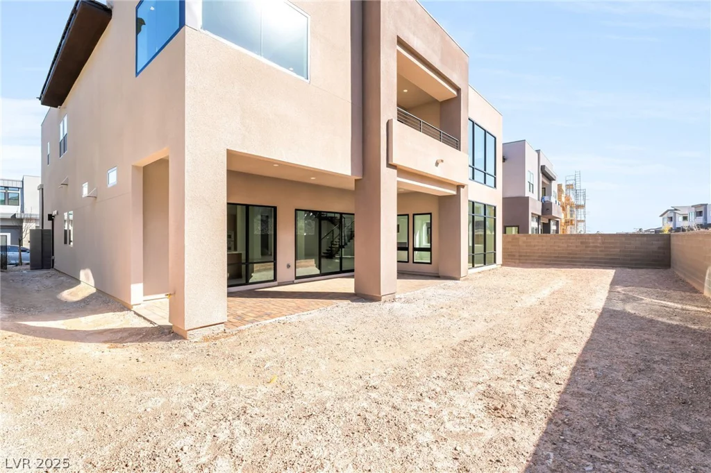 4853 Shady Ridge, Las Vegas, NV 89135