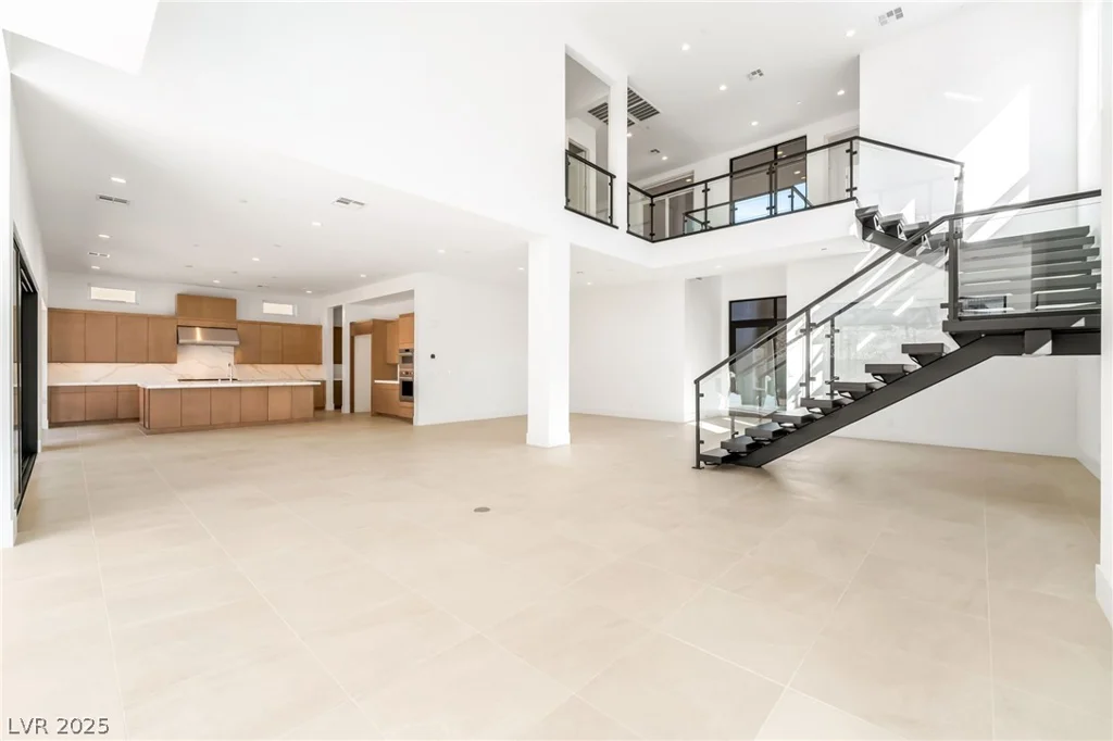 4853 Shady Ridge, Las Vegas, NV 89135