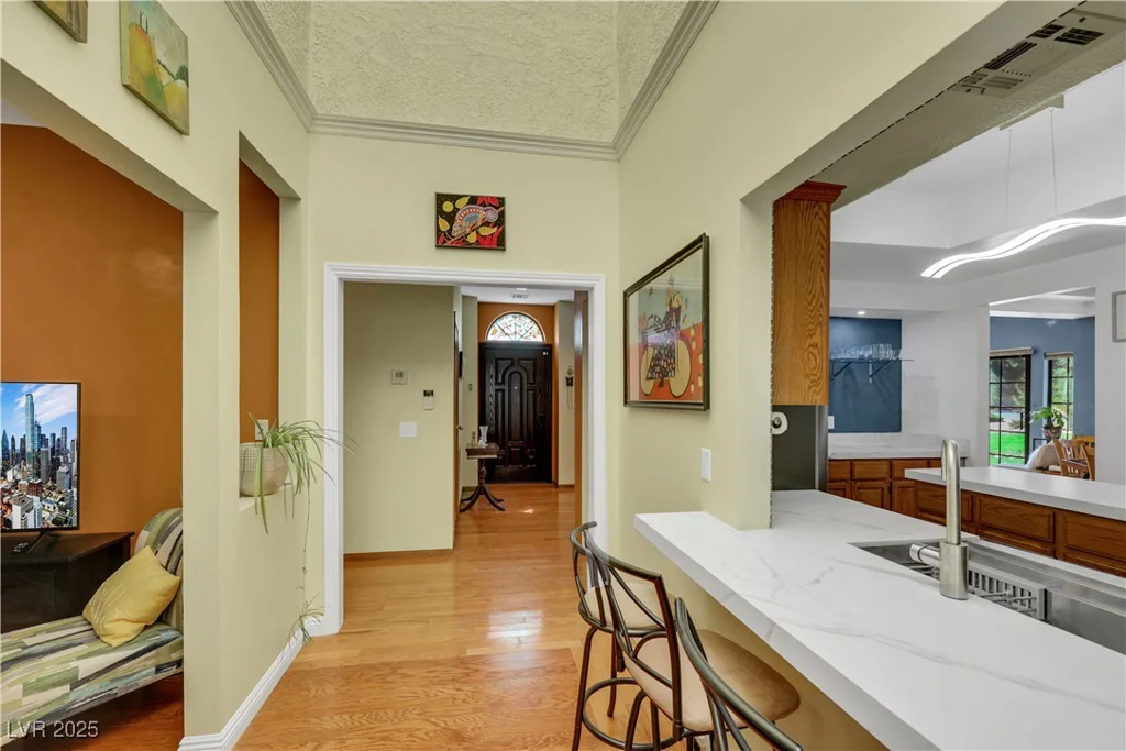 7909 Canoe, Las Vegas, NV 89145