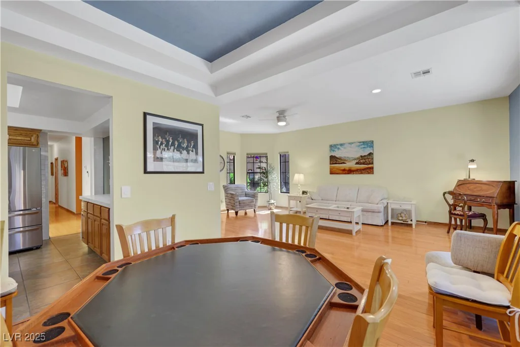 7909 Canoe, Las Vegas, NV 89145