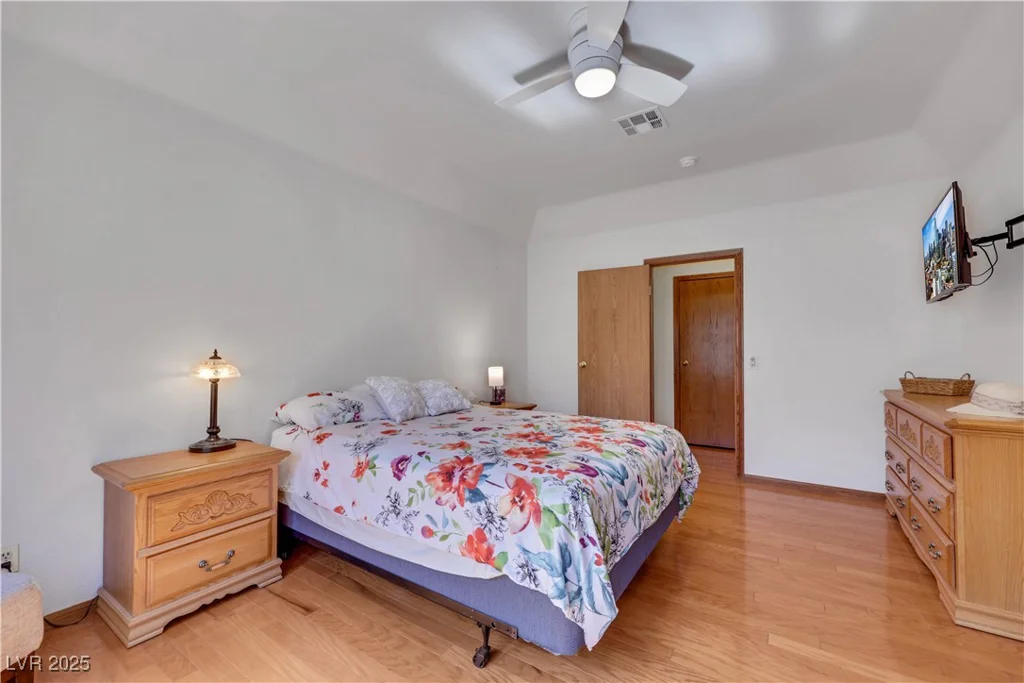 7909 Canoe, Las Vegas, NV 89145