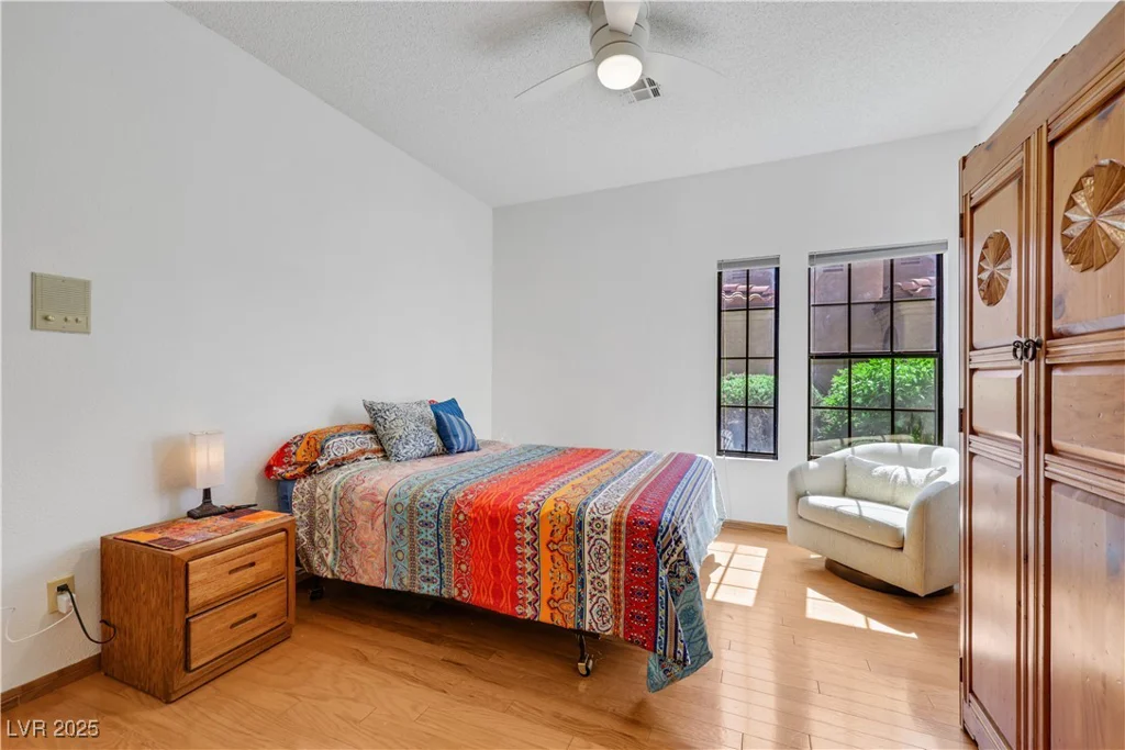 7909 Canoe, Las Vegas, NV 89145