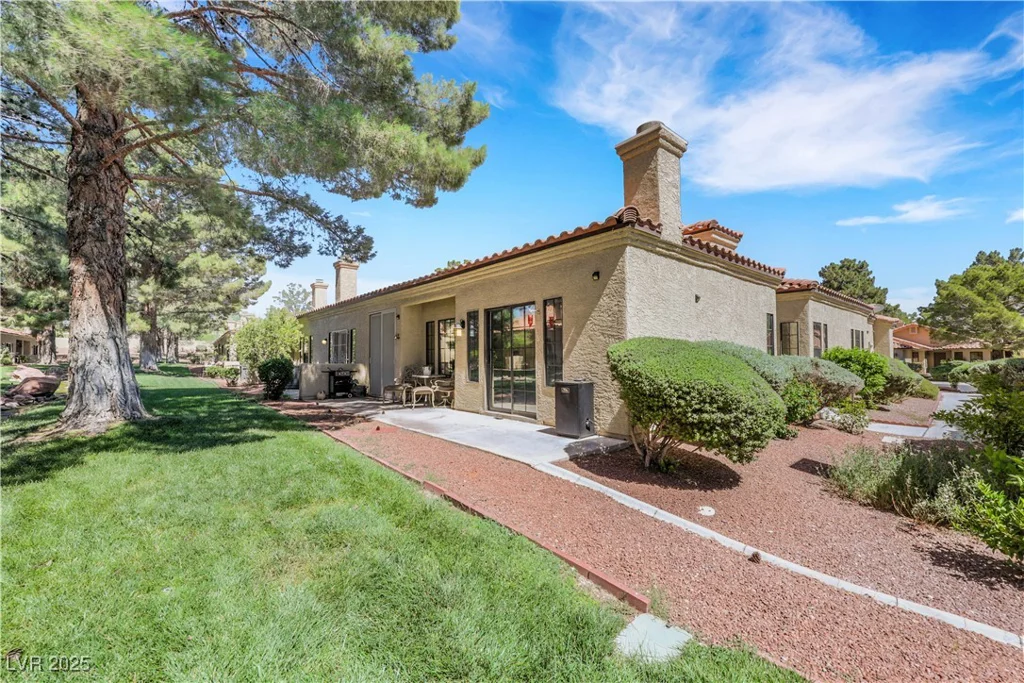 7909 Canoe, Las Vegas, NV 89145