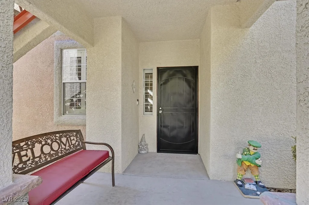 10205 Camborne, Las Vegas, NV 89144