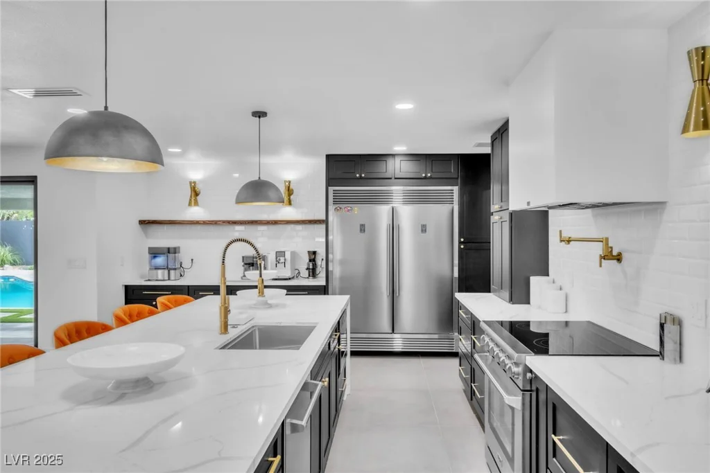 3189 Montecito, Las Vegas, NV 89120