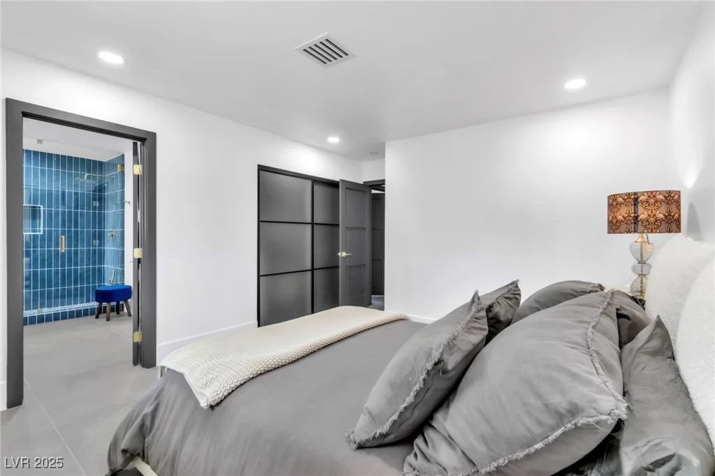 3189 Montecito, Las Vegas, NV 89120