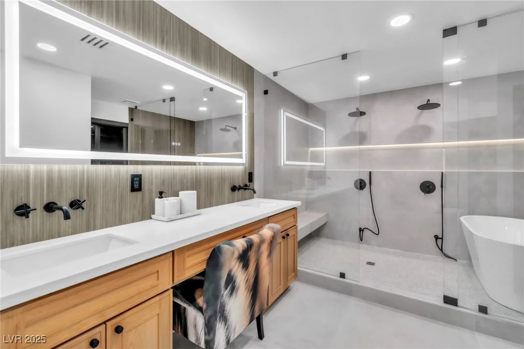 3189 Montecito, Las Vegas, NV 89120