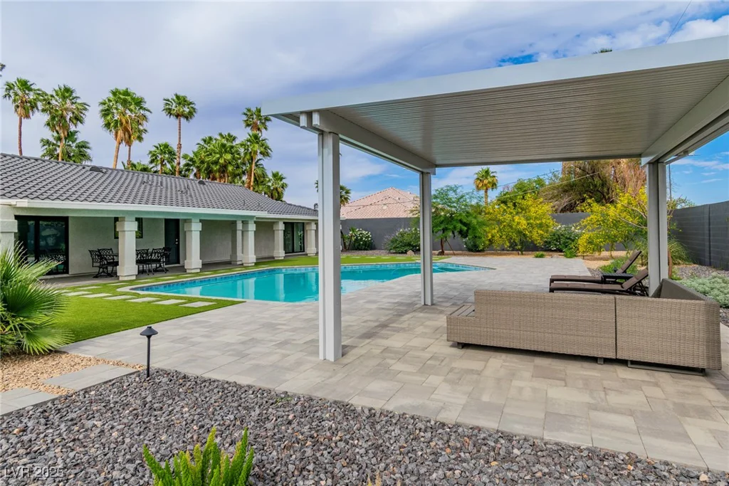 3189 Montecito, Las Vegas, NV 89120
